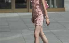 国产日产欧产精品浪潮使用方法